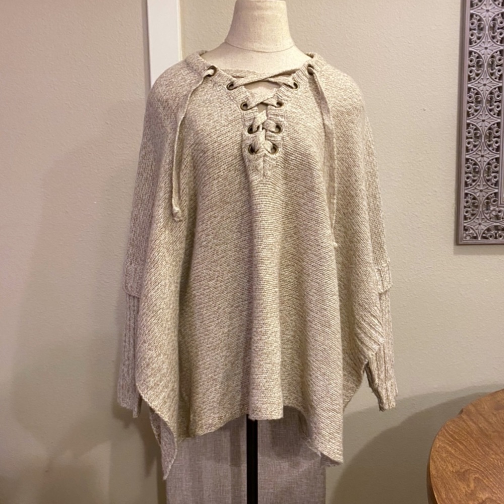 Alya Lace up Poncho